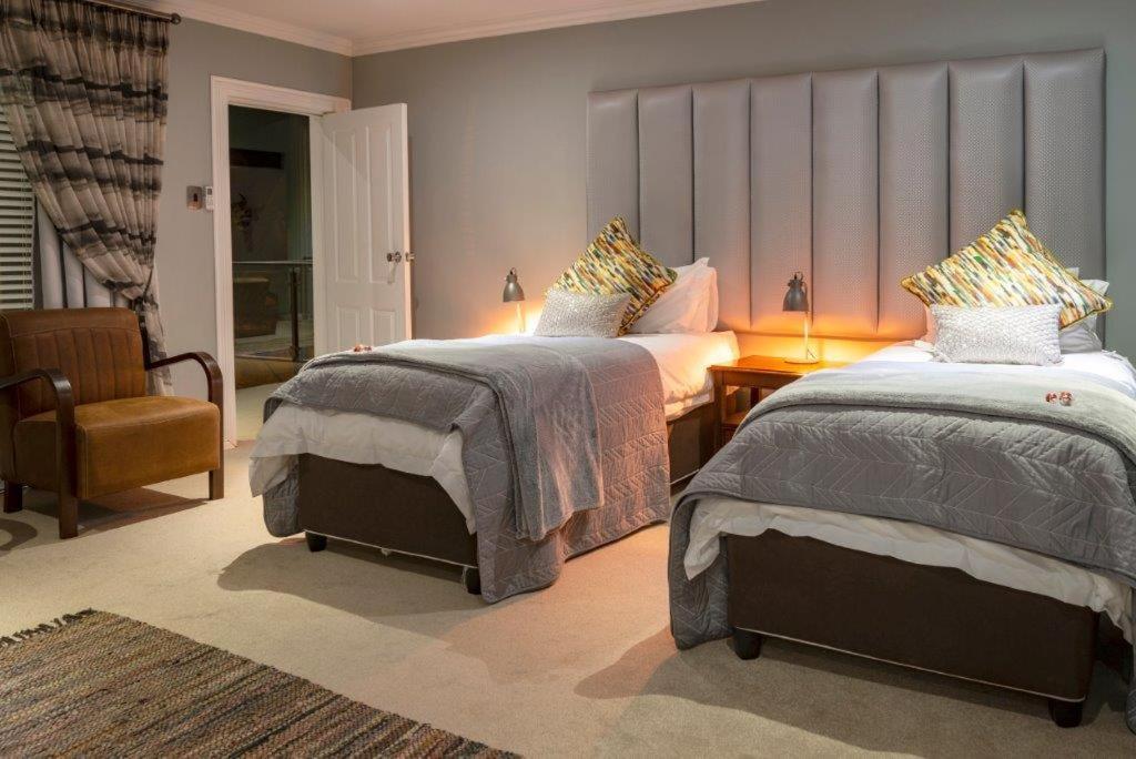 Middelwater Farm Hotel Блоемфонтейн Екстериор снимка
